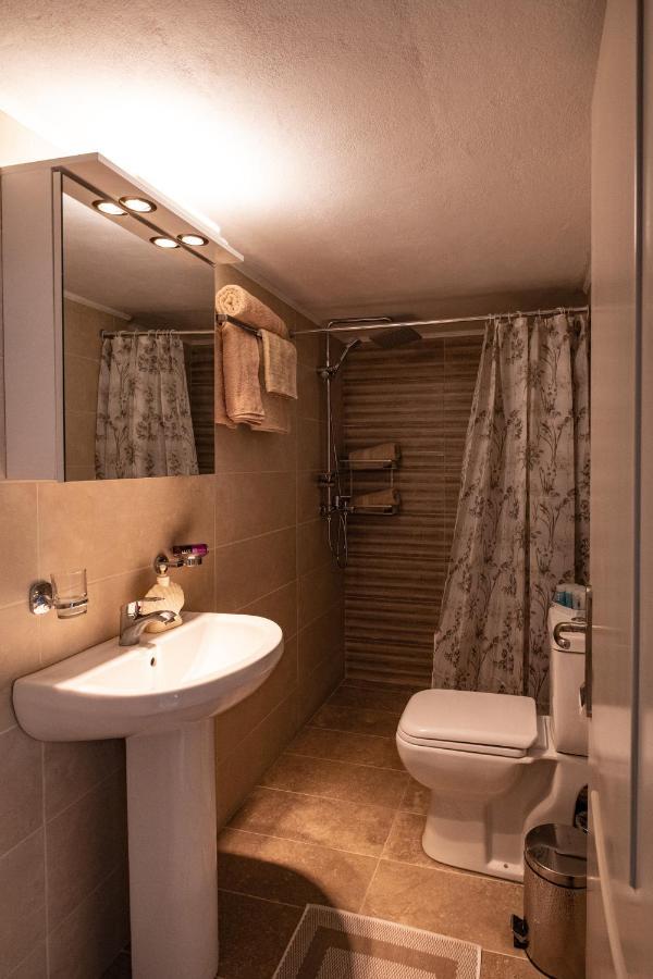 Filocsenia Luxury Apartment At Tsoutsouras Tsoútsouros Buitenkant foto